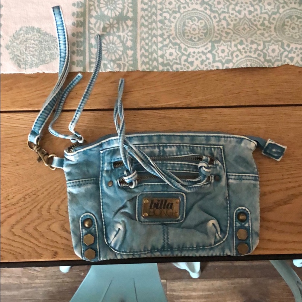 Billabong clutch